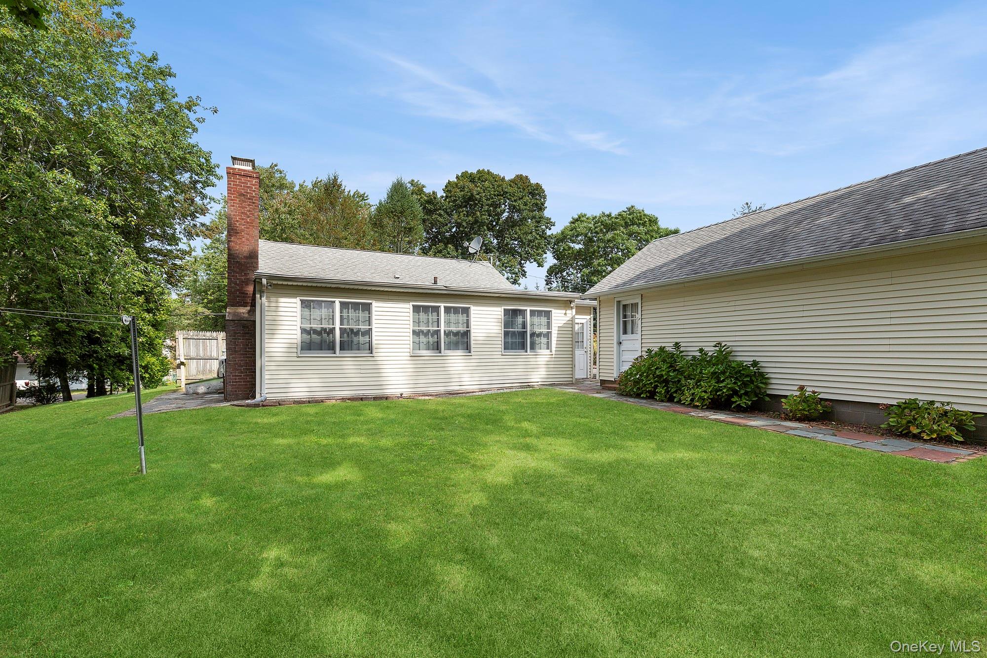 #11 photo, 1645 Ruth Road, サフォーク郡 Mattituck , NY 11952