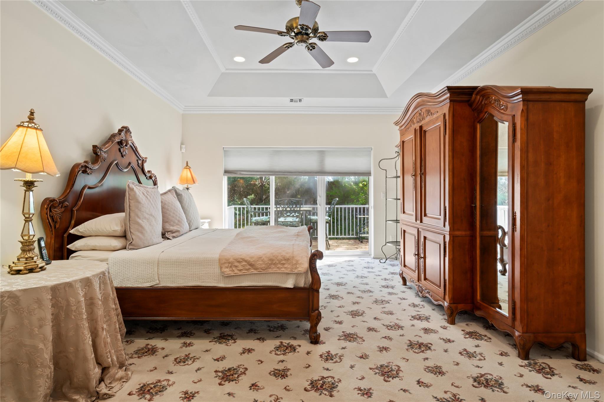 #17 photo, 30 Sagamore Drive, नासाउ काउंटी Plainview , NY 11803