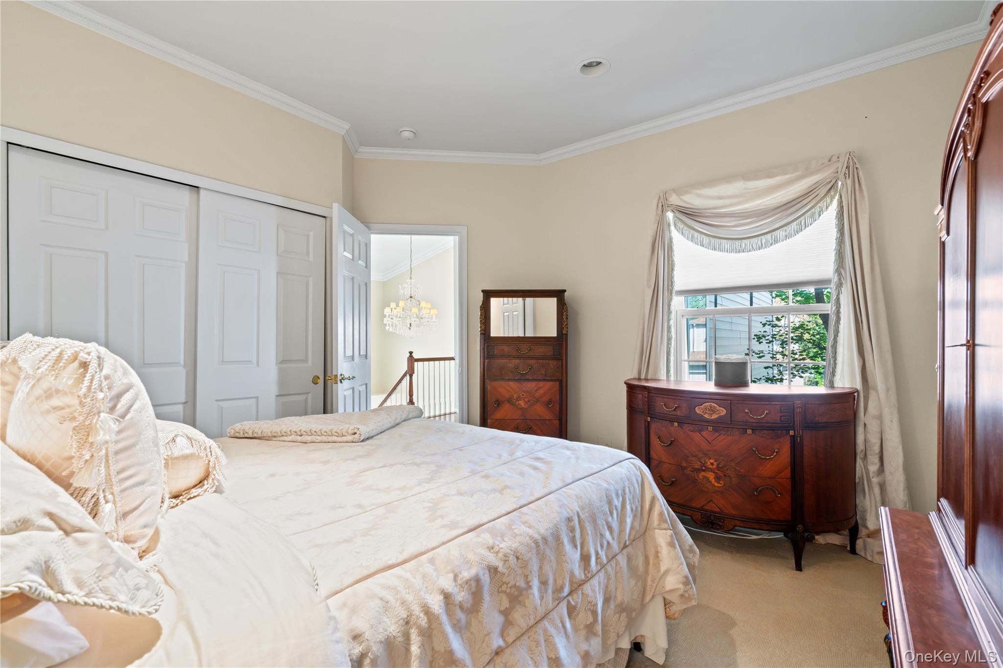 #20 photo, 30 Sagamore Drive, नासाउ काउंटी Plainview , NY 11803