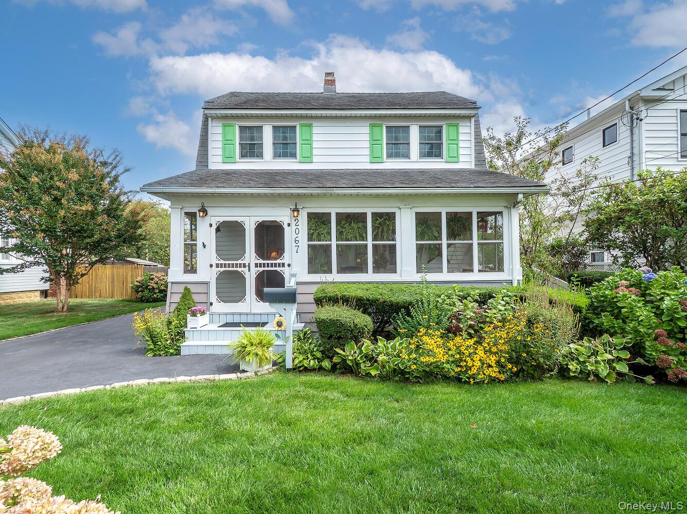 #1 photo, 2067 Jackson Avenue, Seaford , NY 11783