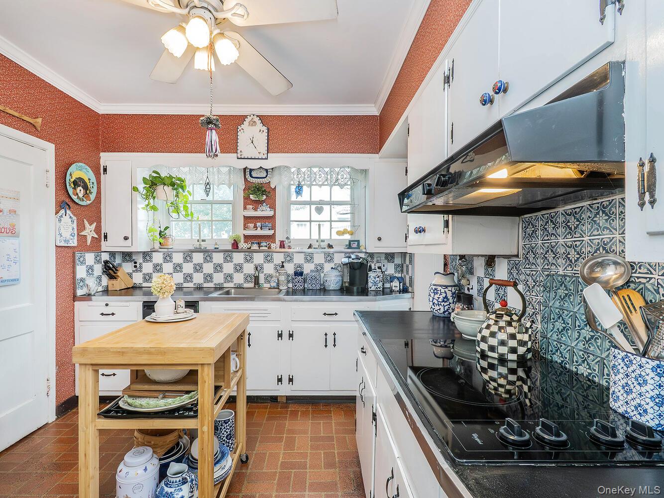 #20 photo, 2067 Jackson Avenue, Seaford , NY 11783