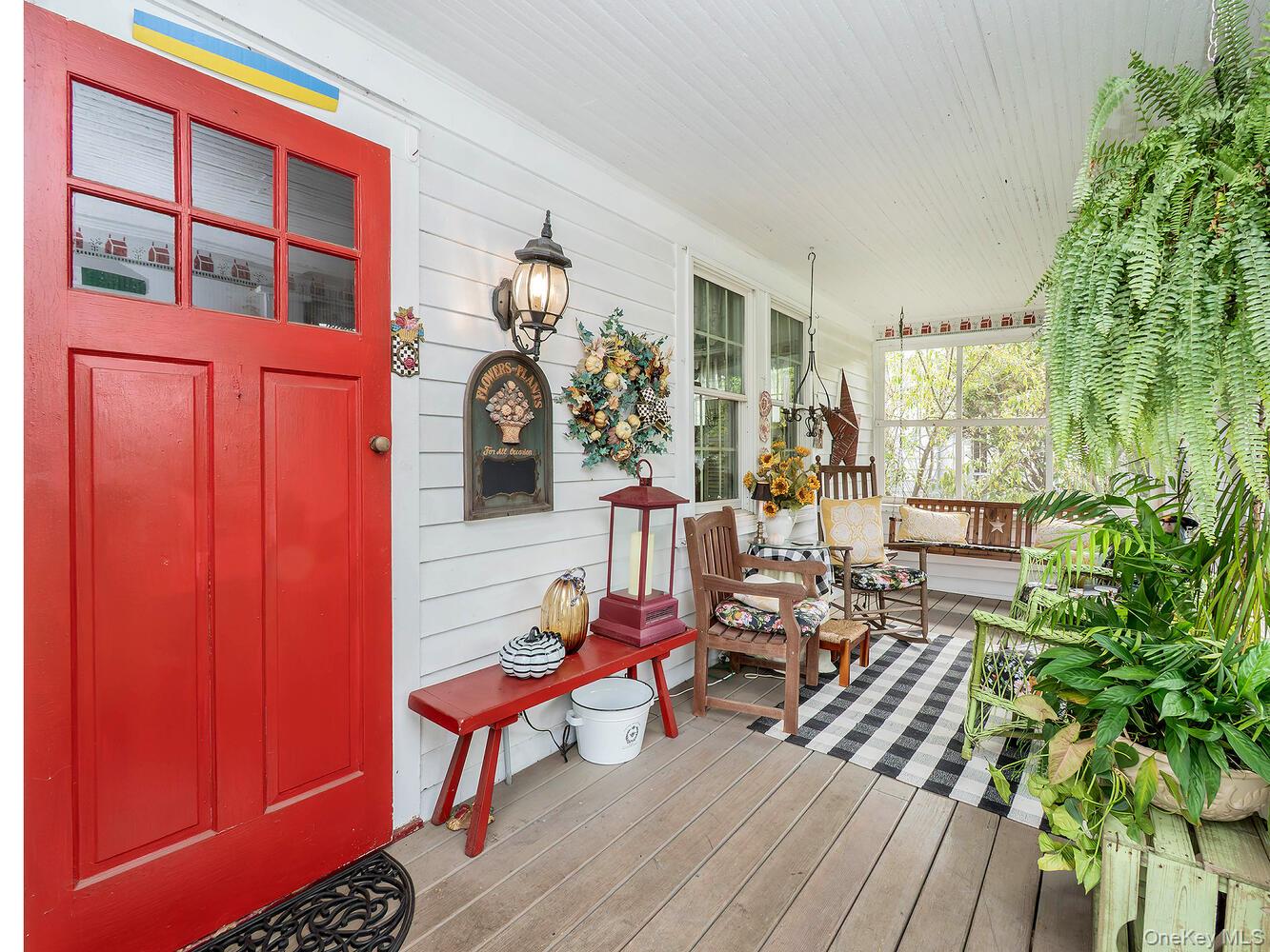 #7 photo, 2067 Jackson Avenue, Seaford , NY 11783