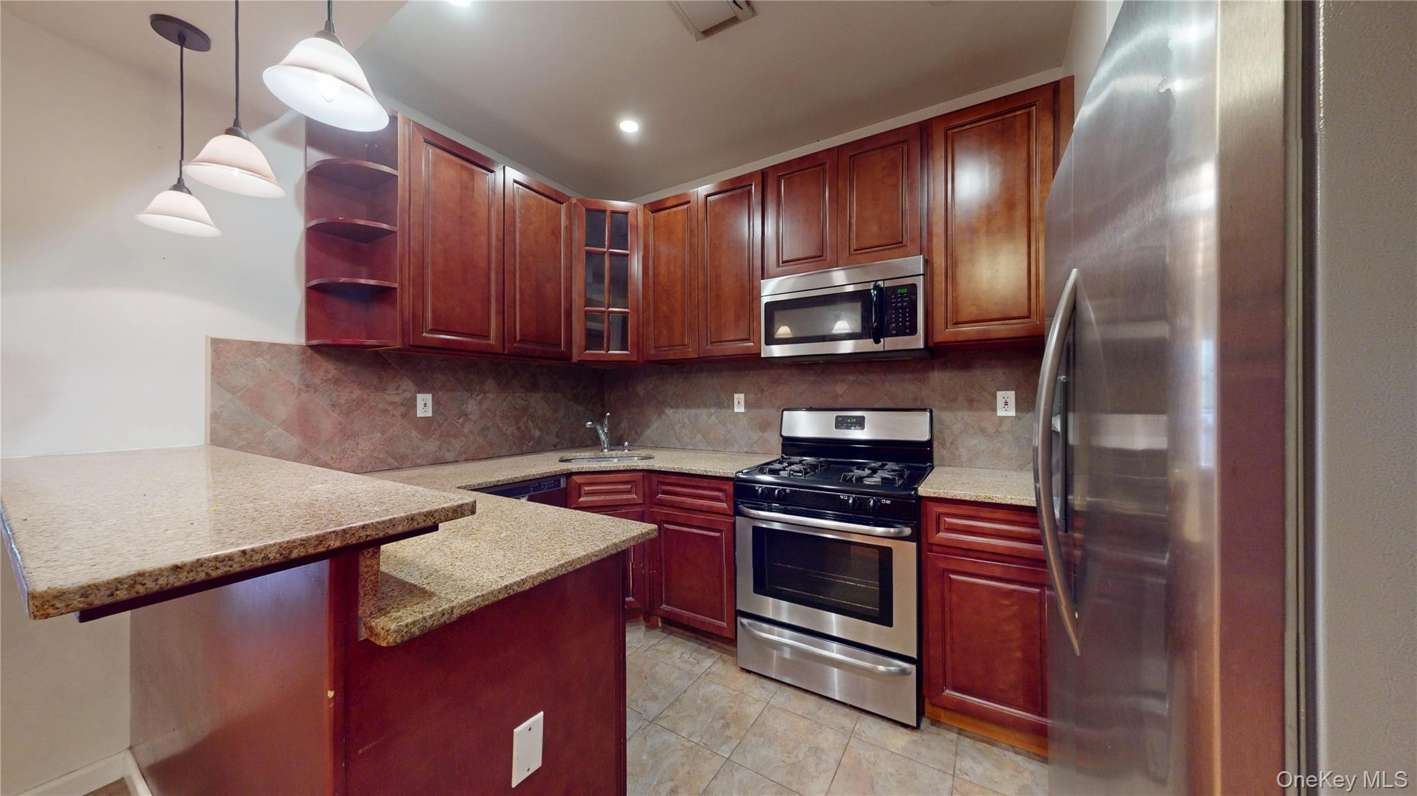 #4 photo, 2849 Cropsey Avenue, ブルックリン区 Brooklyn , NY 11214