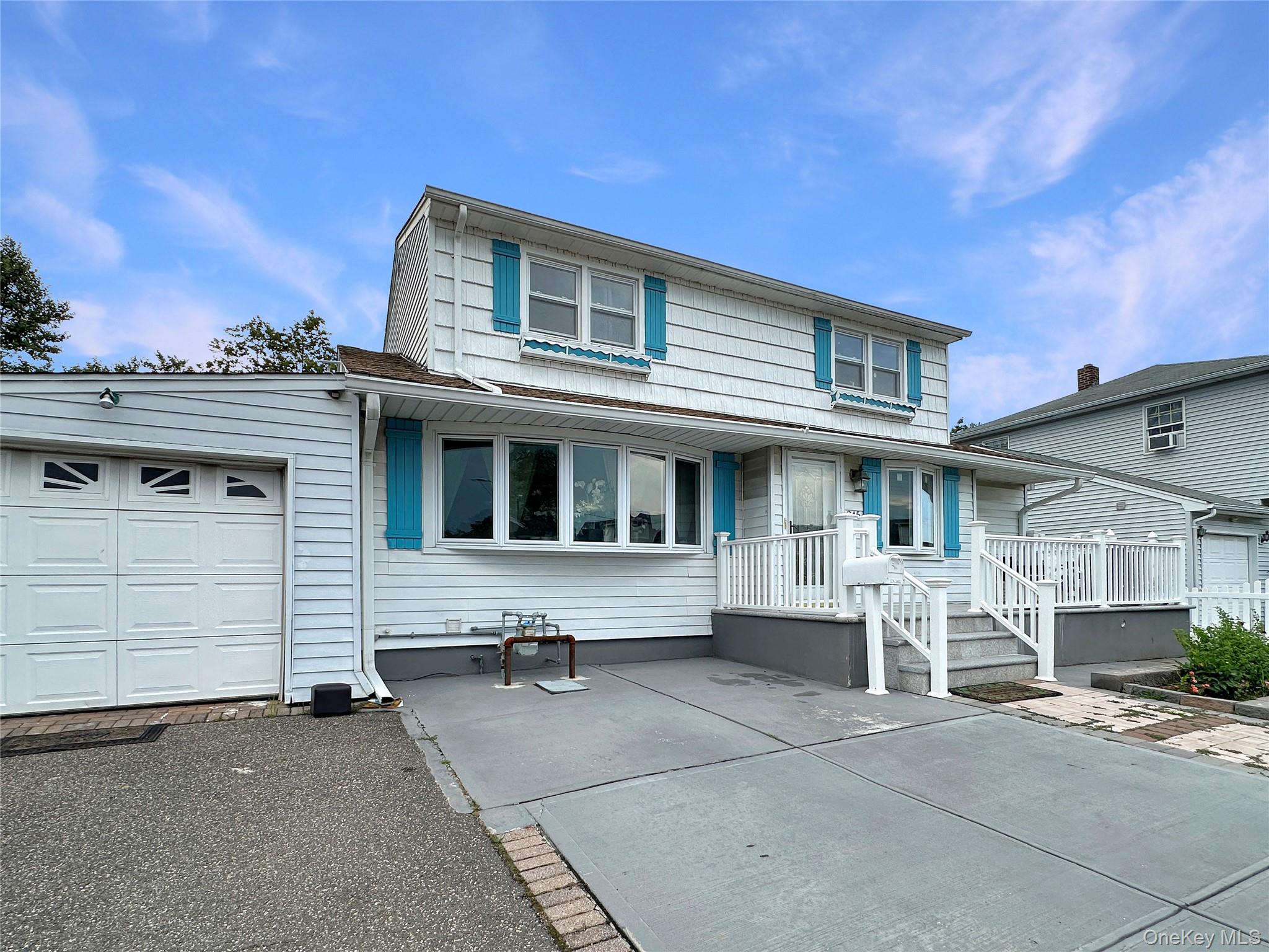 #10 photo, 245 Dartmouth Drive, हिक्सविले Hicksville , NY 11801