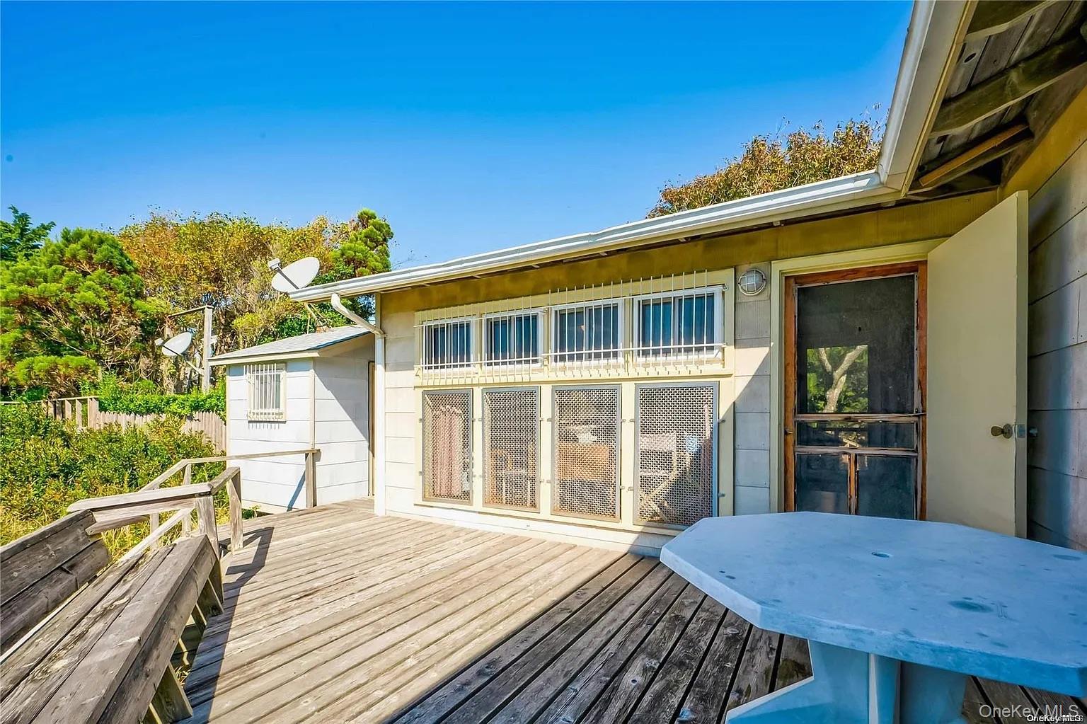 #12 photo, 17 Superior Street, サフォーク郡 Ocean Bay Park , NY 11770