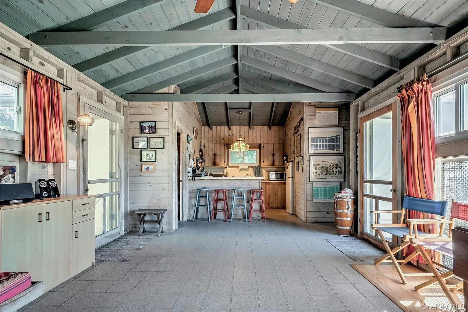 #5 photo, 17 Superior Street, サフォーク郡 Ocean Bay Park , NY 11770