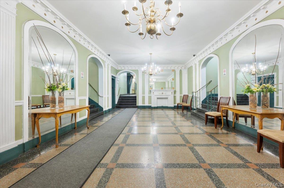 #14 photo, 43-01 46th Street, クイーンズ区 Sunnyside , NY 11104