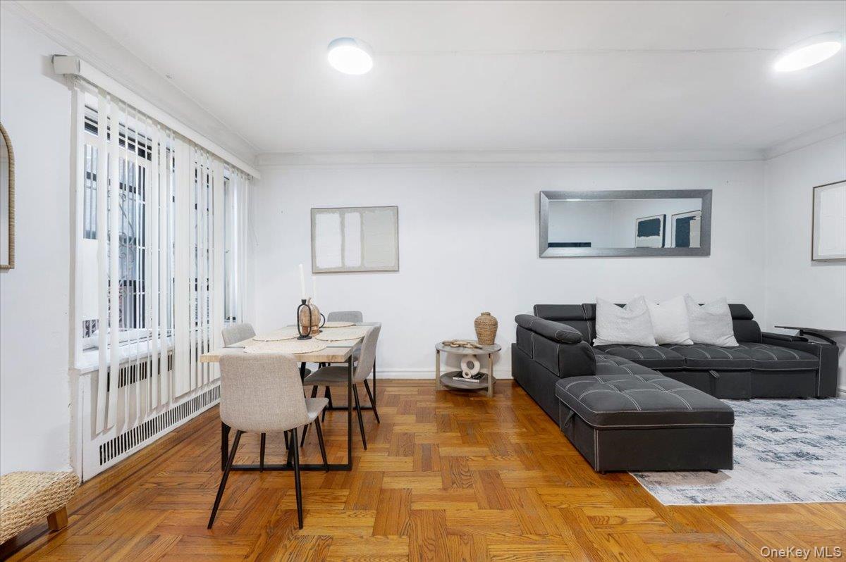 #3 photo, 43-01 46th Street, クイーンズ区 Sunnyside , NY 11104