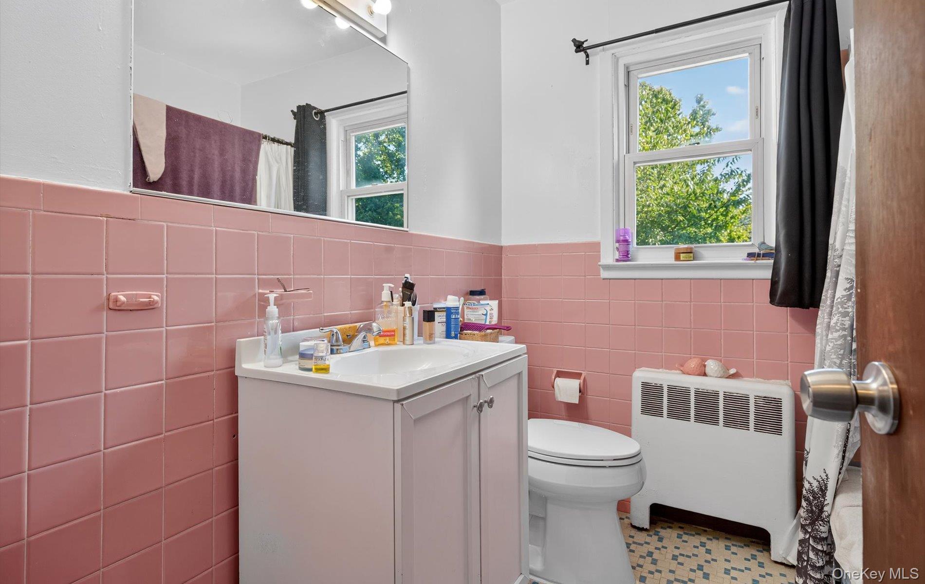 #17 photo, 58 Sudbury Lane, Westbury , NY 11590