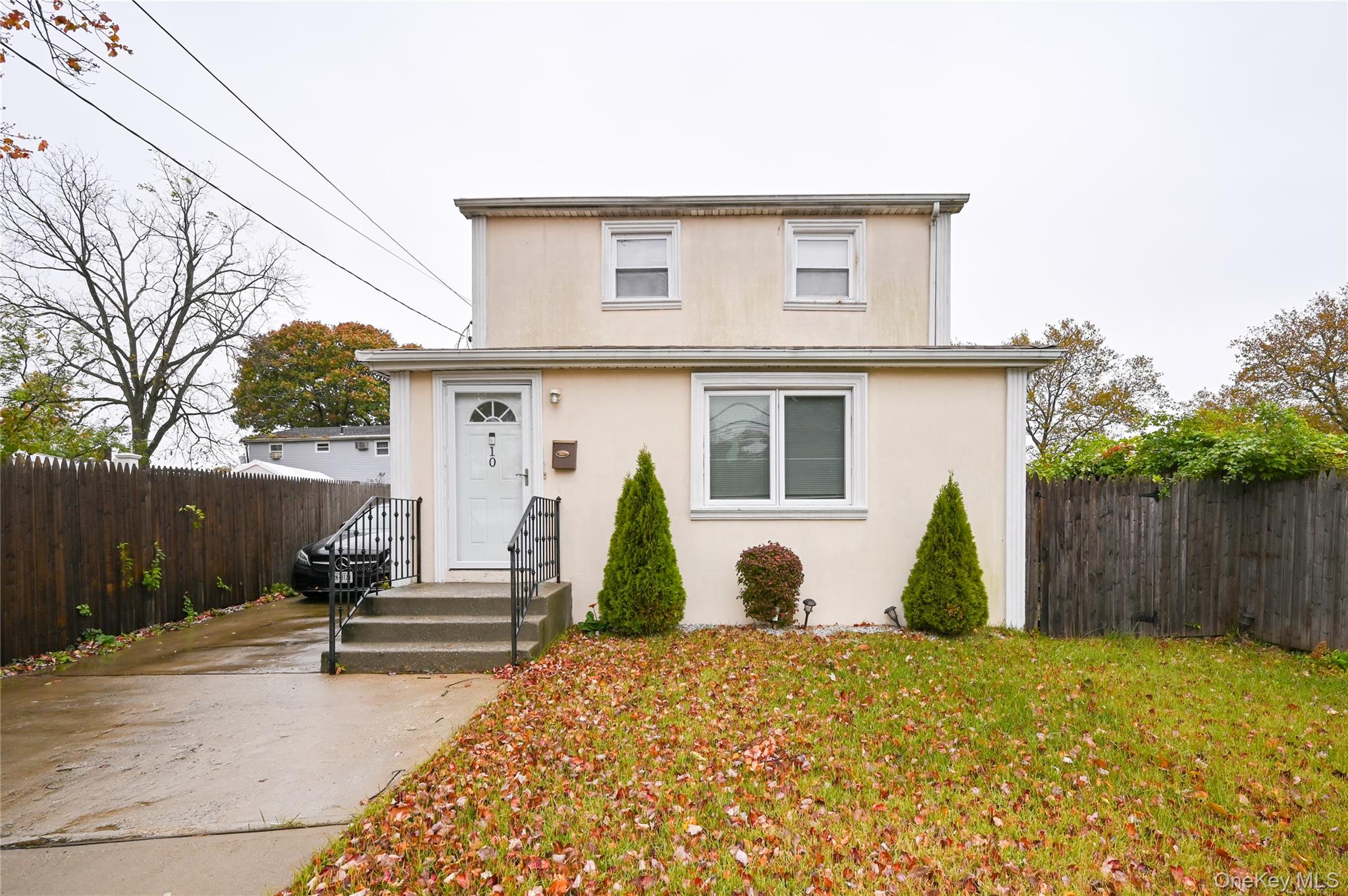#1 photo, 10 Pinebrook Avenue, West Hempstead , NY 11552