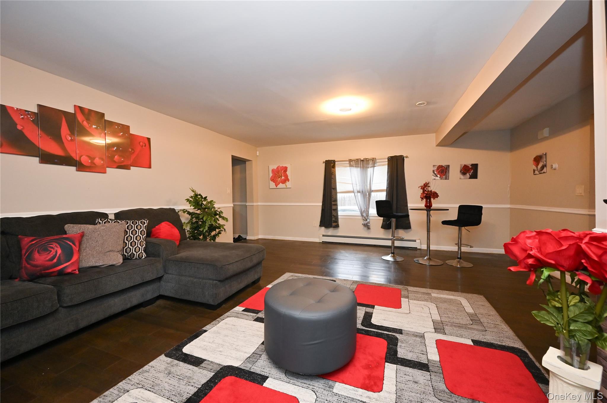 #5 photo, 10 Pinebrook Avenue, West Hempstead , NY 11552