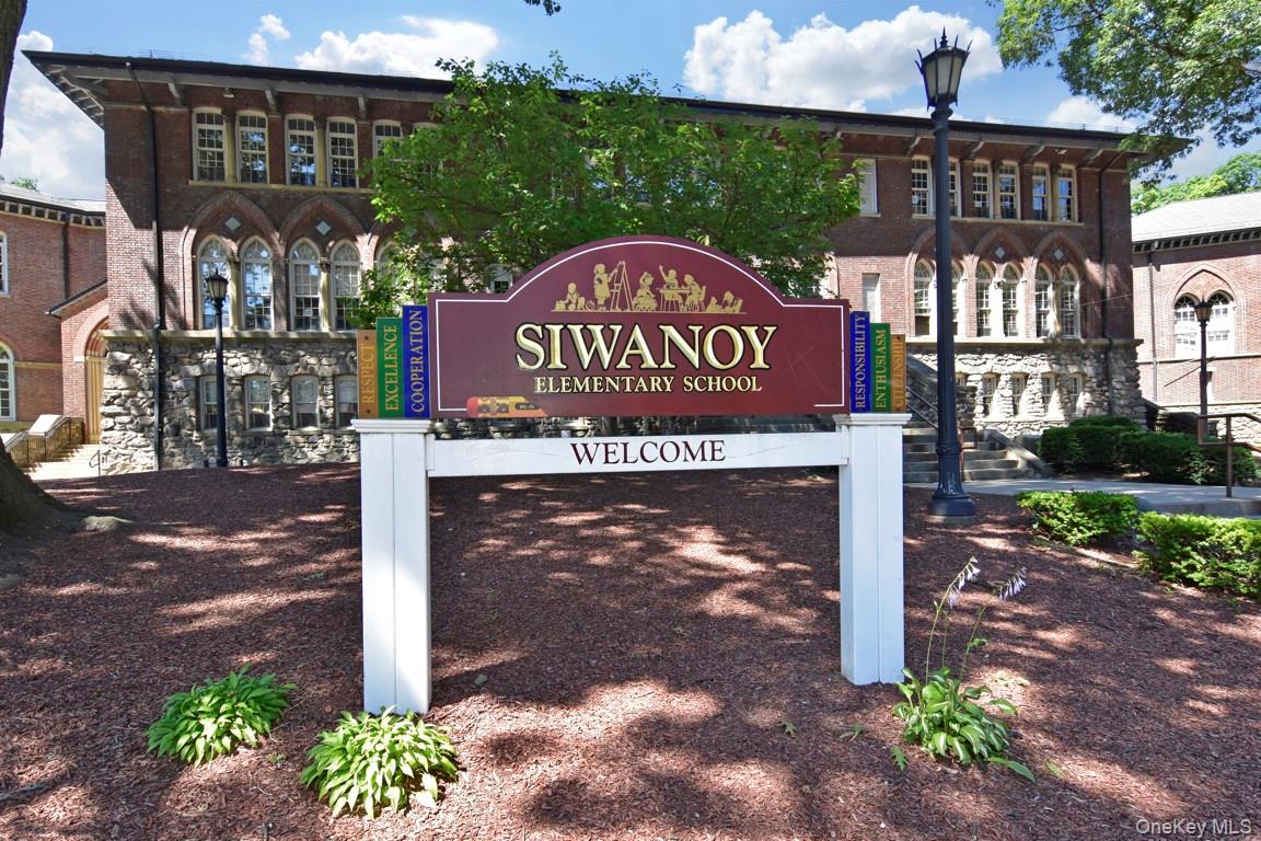 #16 photo, 506 Siwanoy Place, Pelham , NY 10803