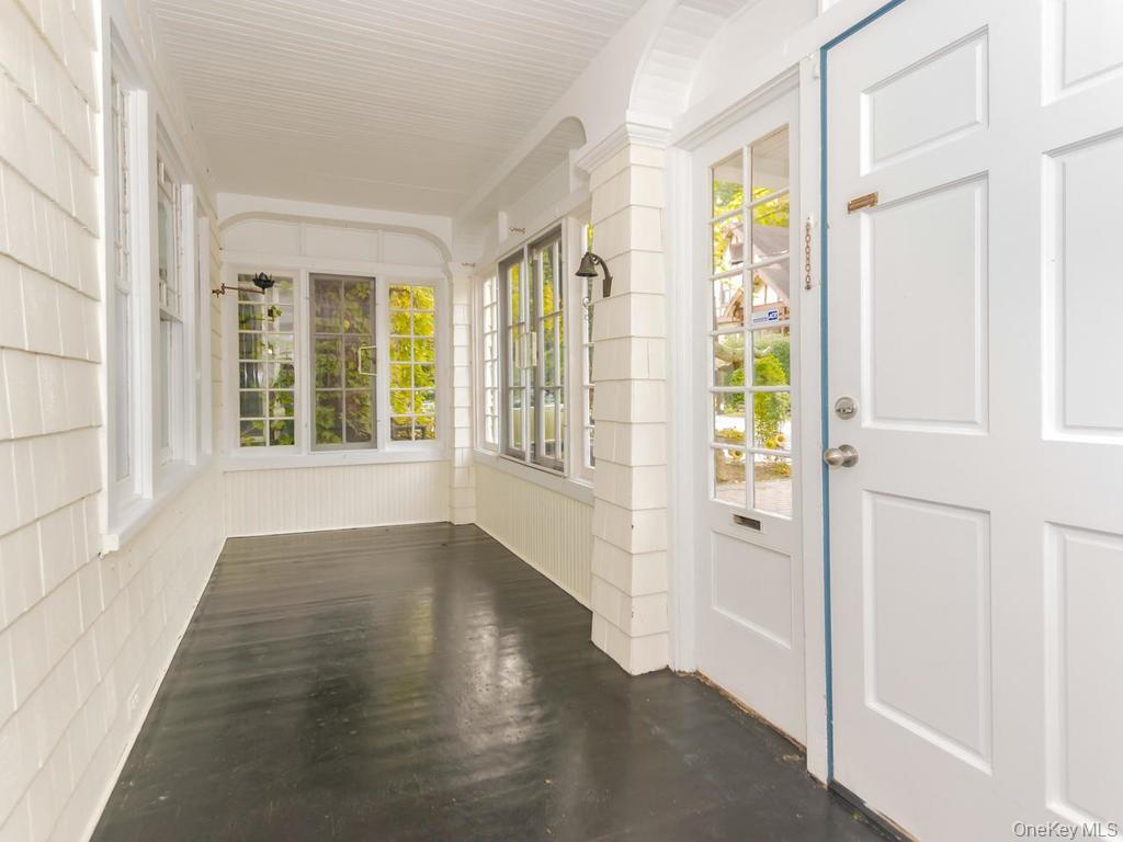 #11 photo, 204 Parkview Avenue, Bronxville , NY 10708