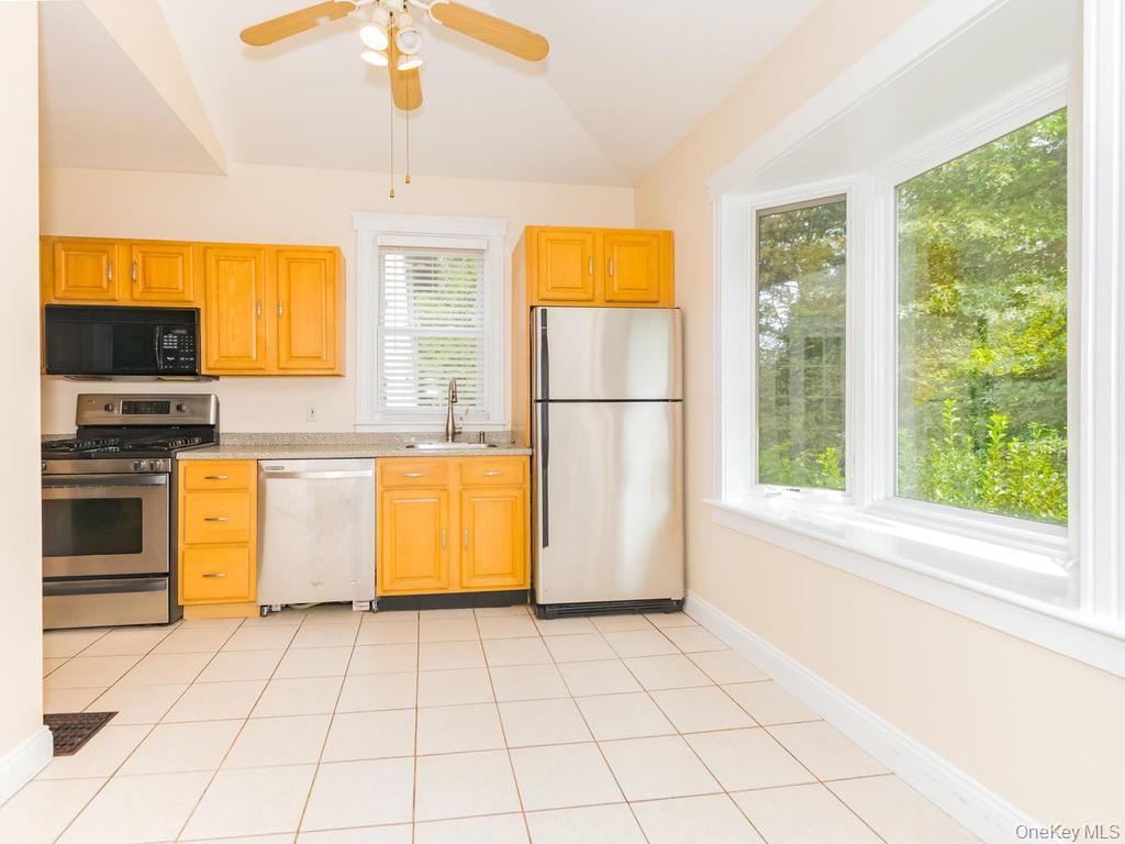 #14 photo, 204 Parkview Avenue, Bronxville , NY 10708