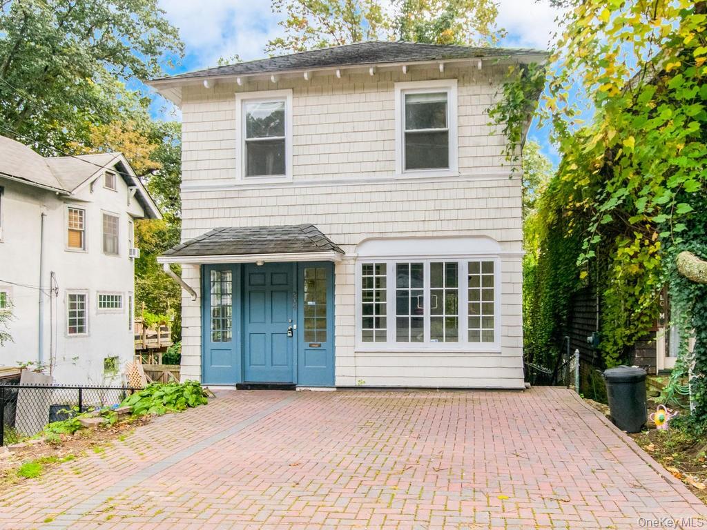 #15 photo, 204 Parkview Avenue, Bronxville , NY 10708