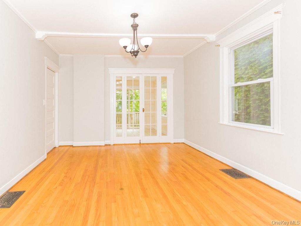 #9 photo, 204 Parkview Avenue, Bronxville , NY 10708