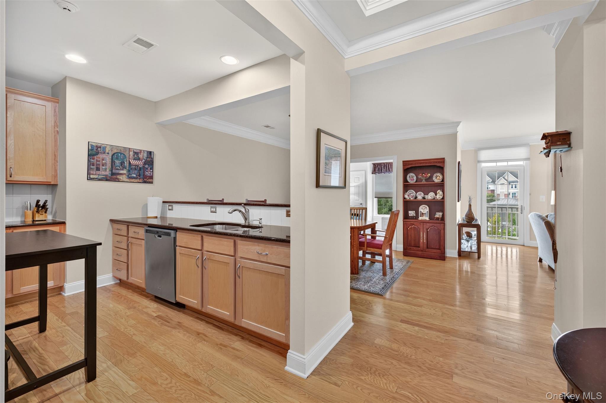 #5 photo, 736 Regency Drive, Fishkill , NY 12524