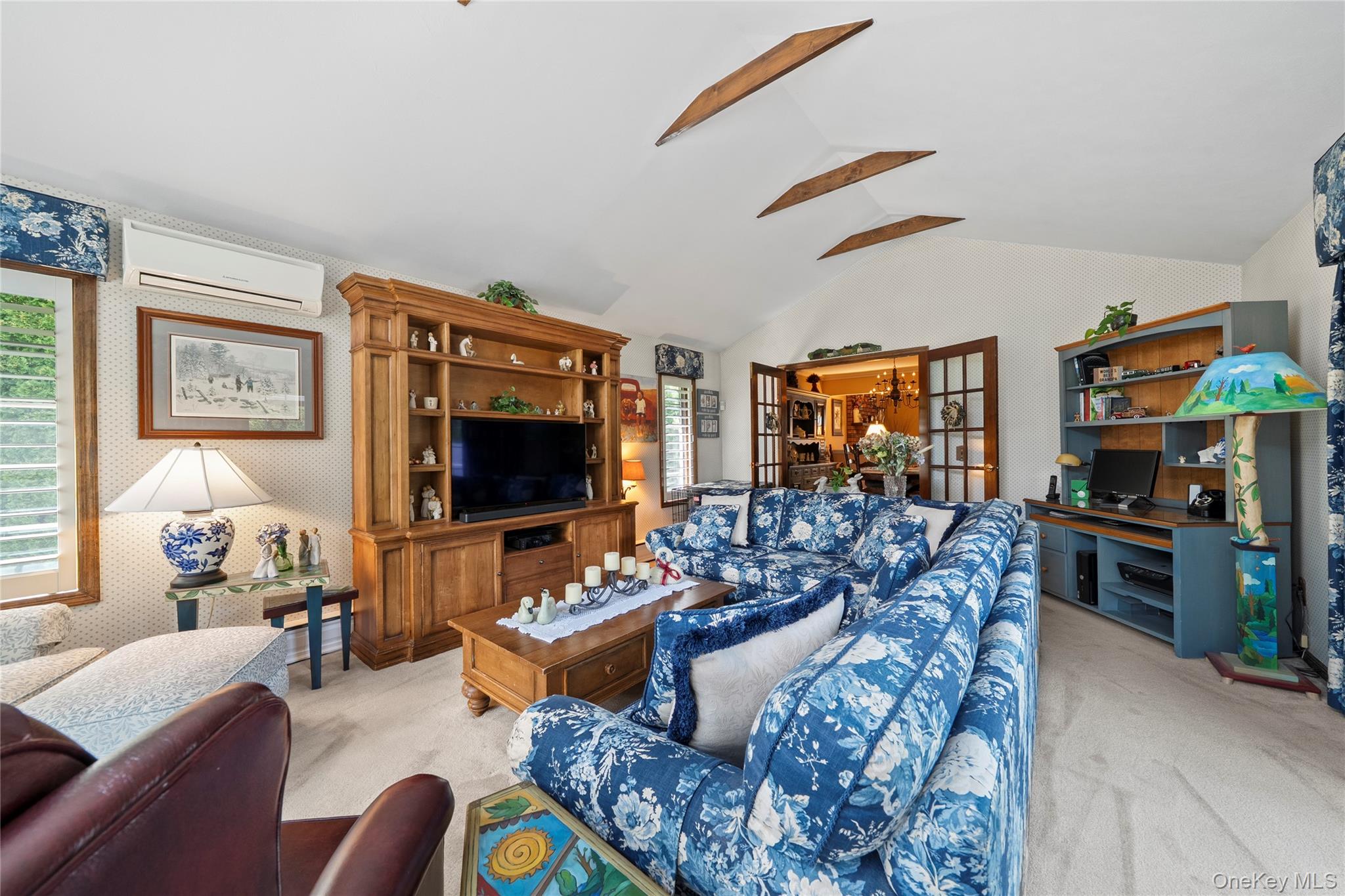 #15 photo, 14 Gerek Avenue, West Islip , NY 11795