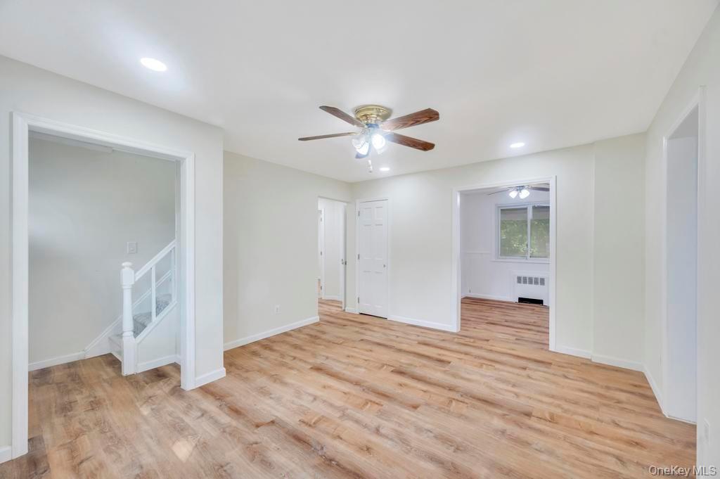 #13 photo, 815 Udall Road, West Islip , NY 11795