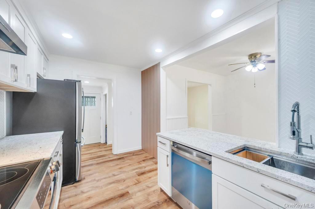 #7 photo, 815 Udall Road, West Islip , NY 11795