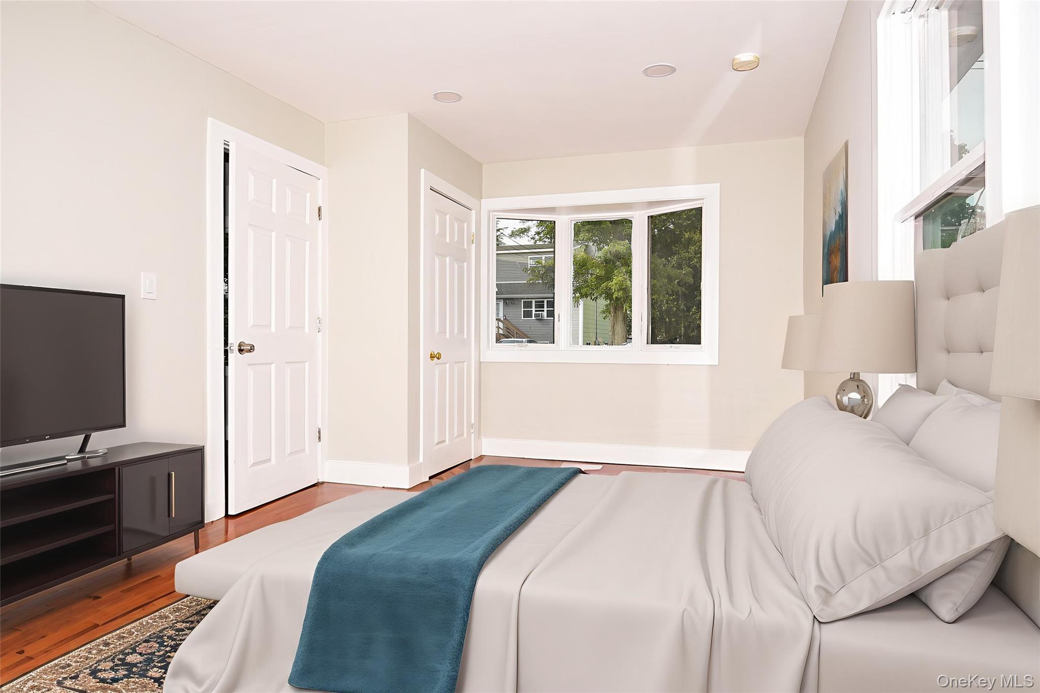 #15 photo, 95 E Pulaski Road, Huntington Station , NY 11746