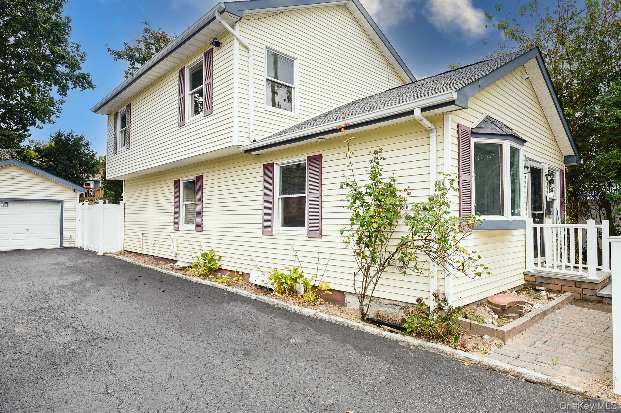 #2 photo, 95 E Pulaski Road, Huntington Station , NY 11746