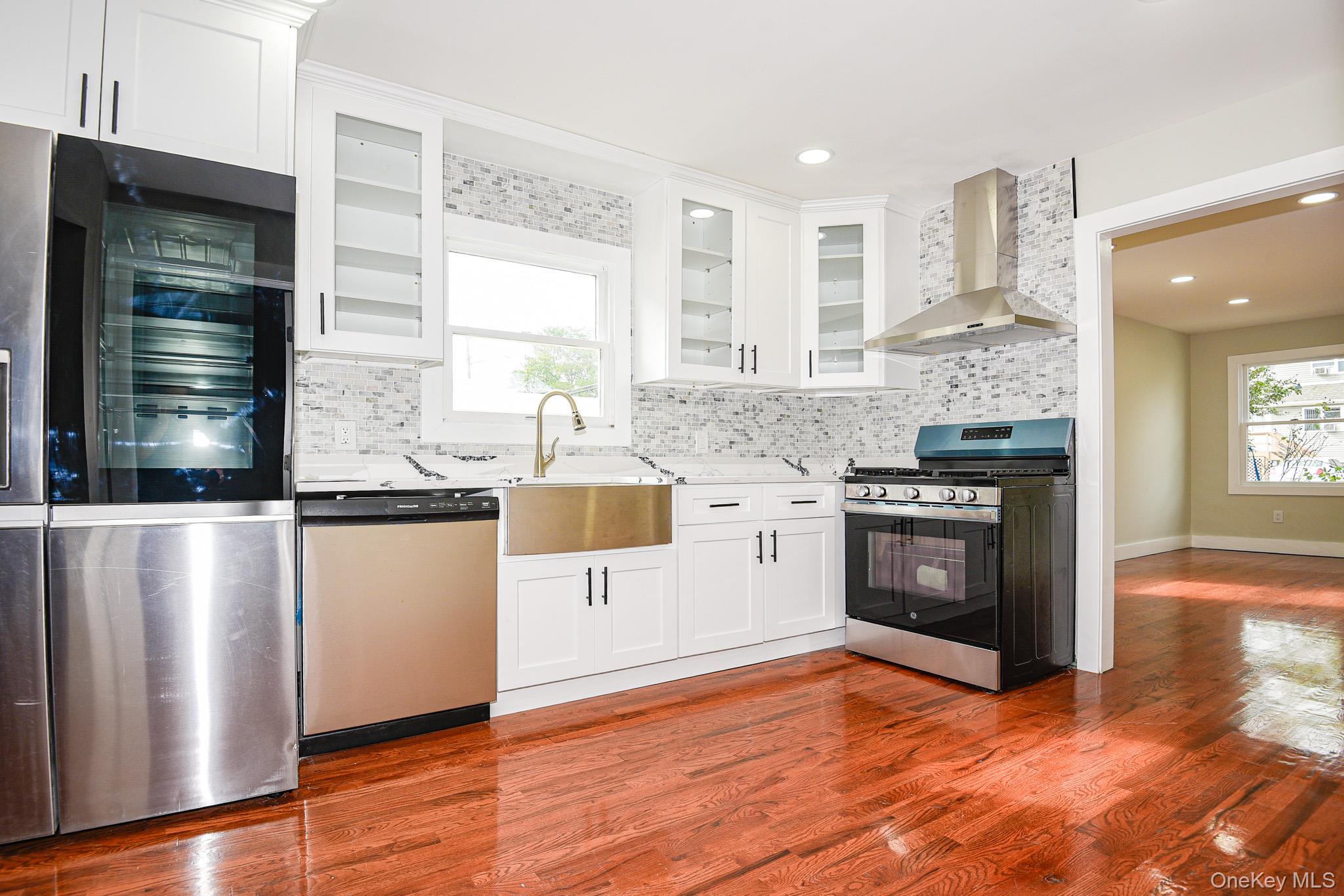 #6 photo, 95 E Pulaski Road, Huntington Station , NY 11746