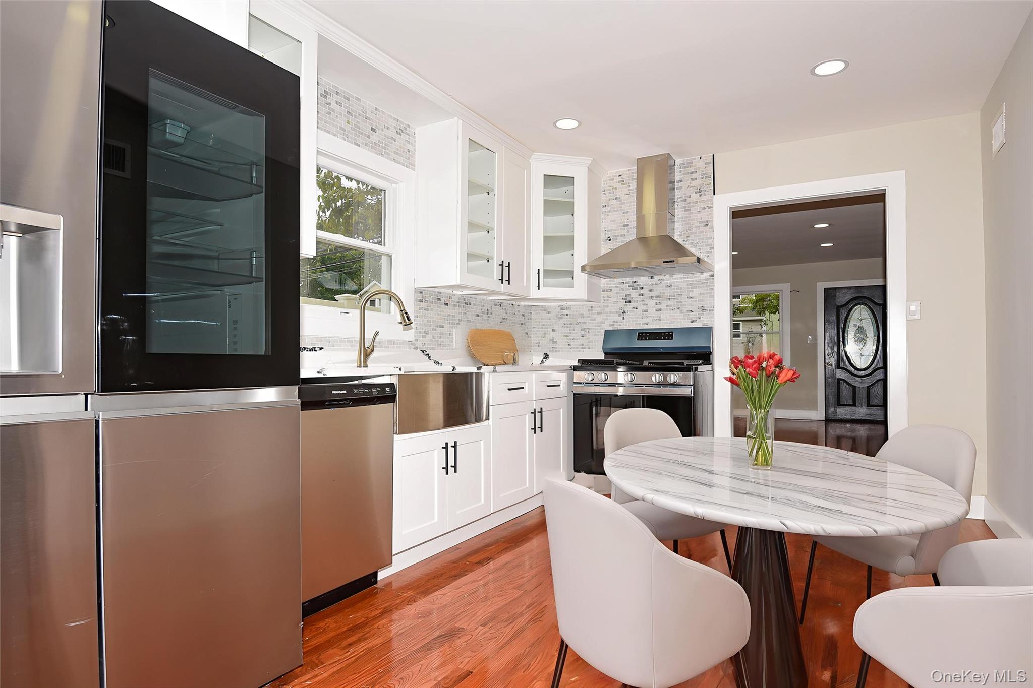 #7 photo, 95 E Pulaski Road, Huntington Station , NY 11746