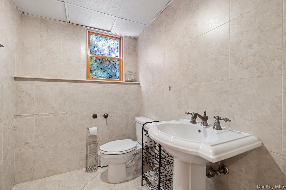 #18 photo, 34 21st Street, Jericho , NY 11753