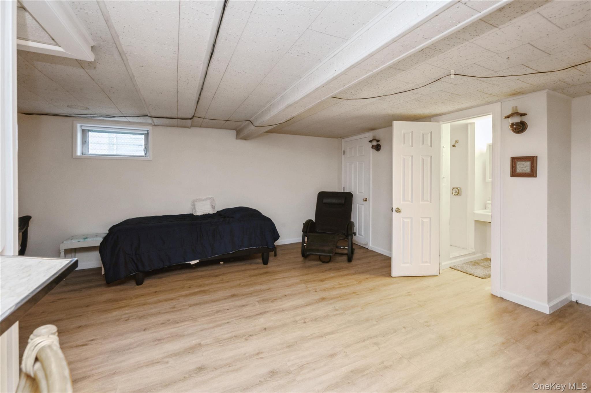 #5 photo, 107 Cardinal Road, Levittown , NY 11756