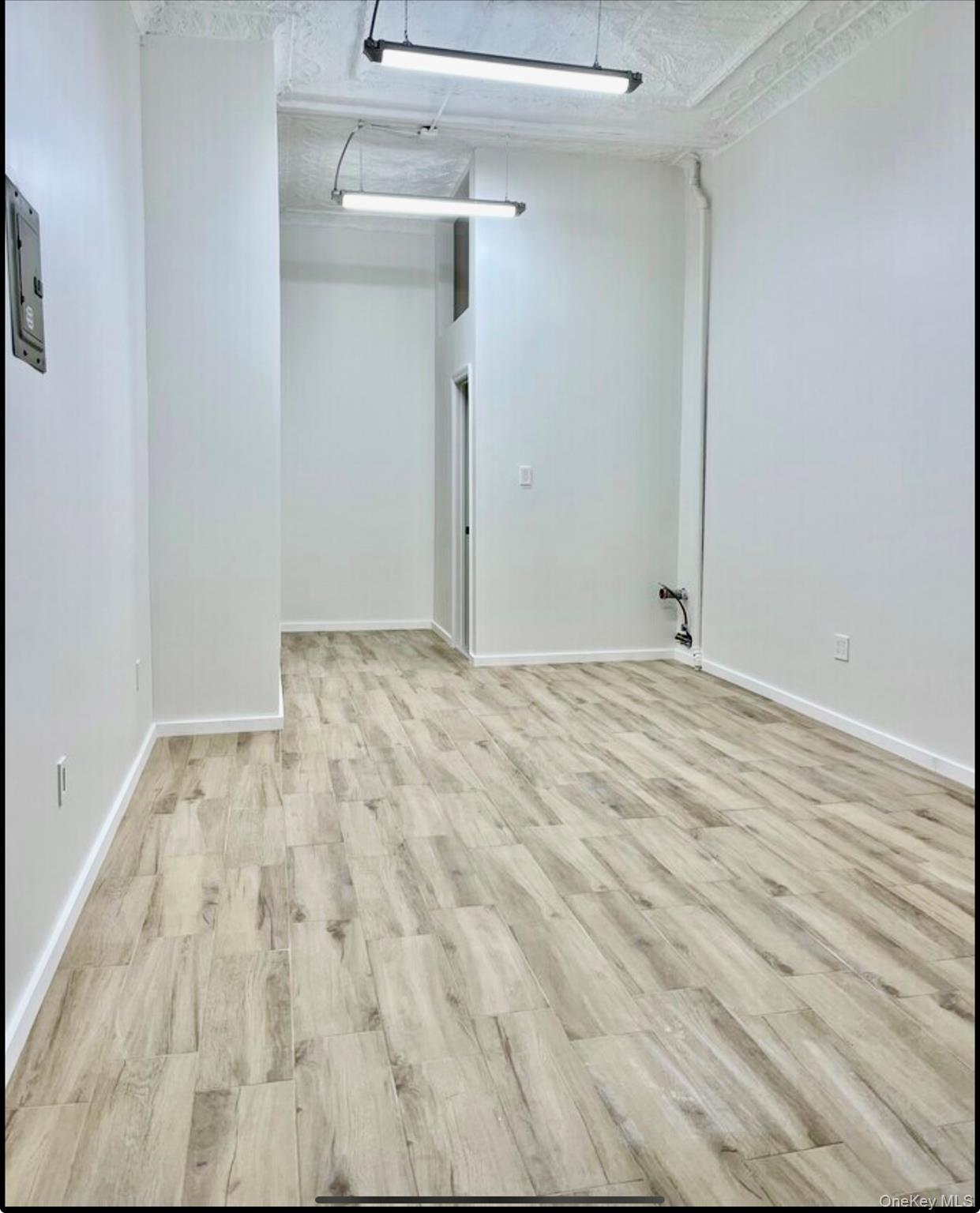 #3 photo, 14-34 Astoria Boulevard, Astoria , NY 11102