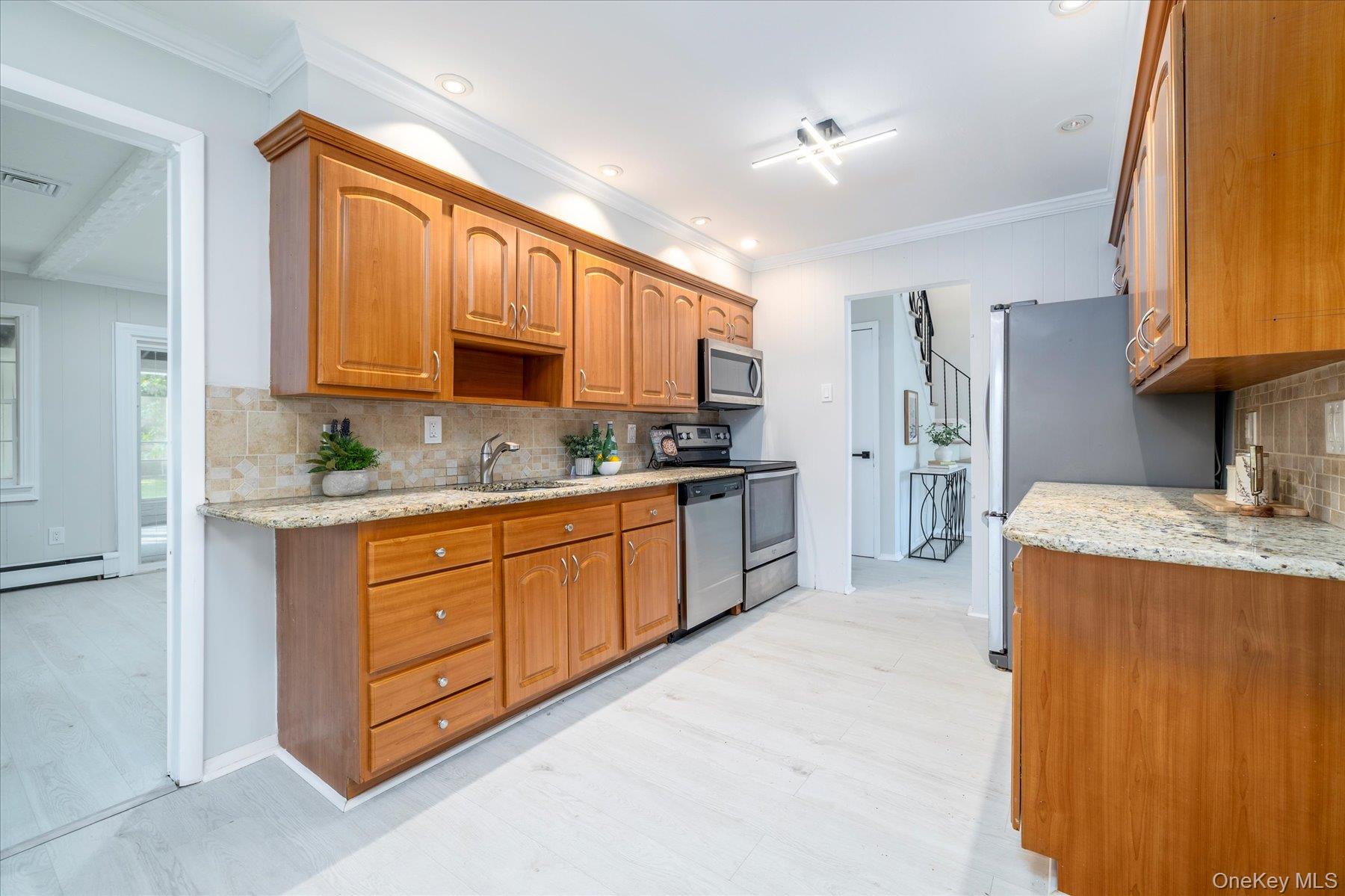 #10 photo, 62 Julbet Drive, Sayville , NY 11782