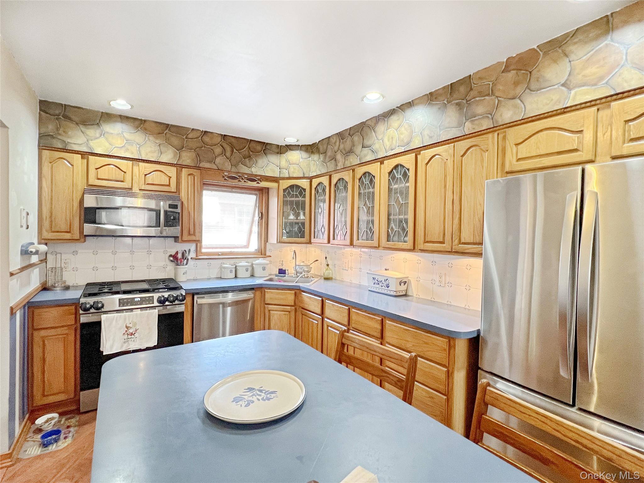 #8 photo, 5635 174th Street, Fresh Meadows , NY 11365