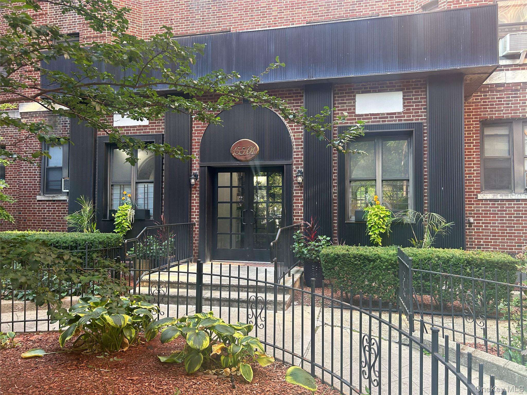 #1 photo, 15501 90th ave, Jamaica , NY 11432