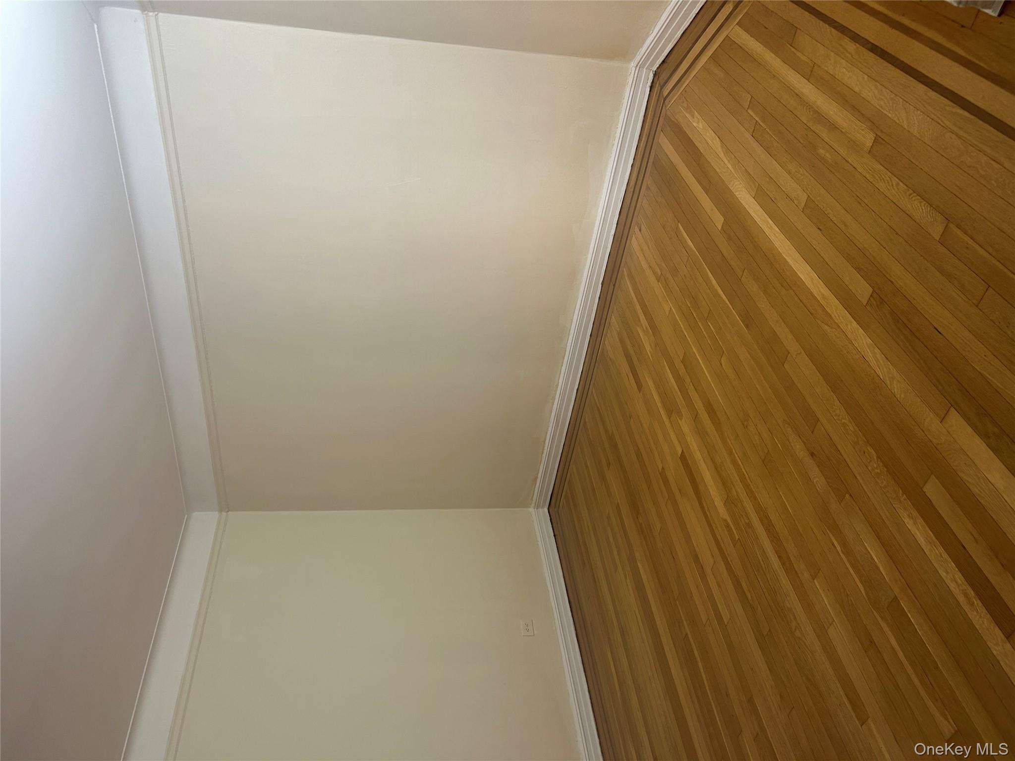 #4 photo, 15501 90th ave, Jamaica , NY 11432