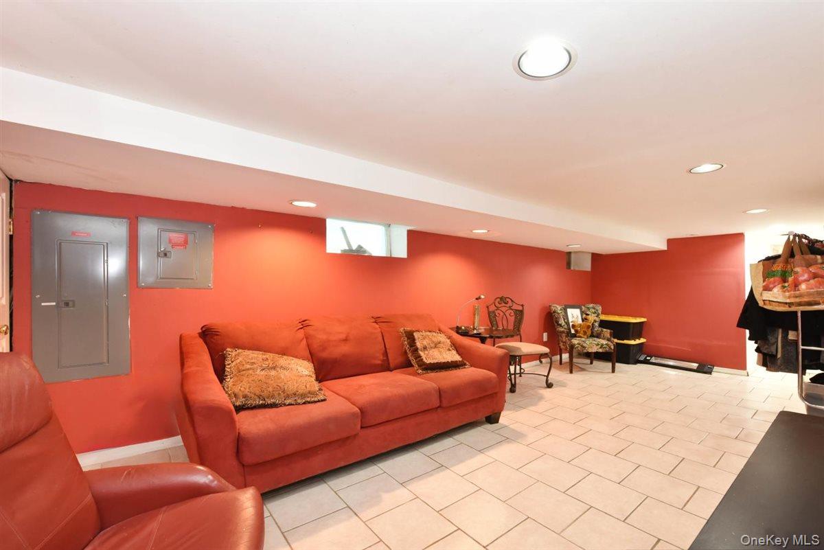 #13 photo, 175-05 145th Drive, Springfield Gardens , NY 11434