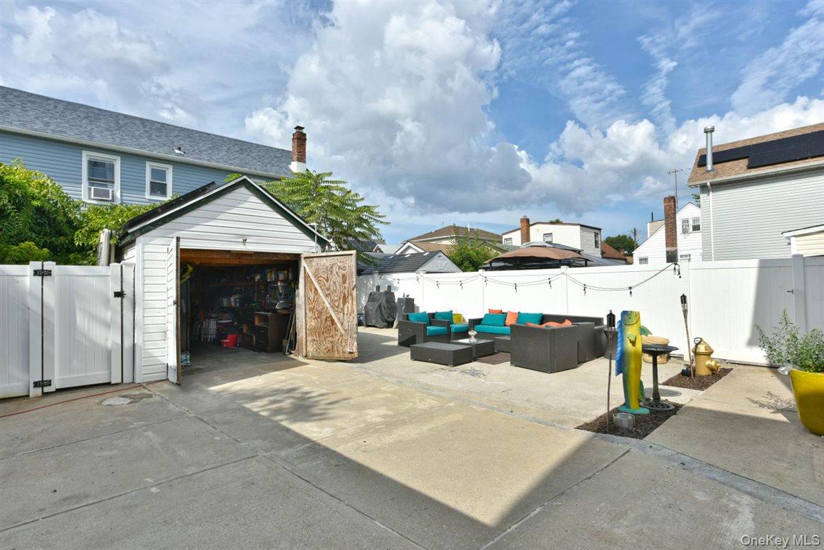 #20 photo, 175-05 145th Drive, Springfield Gardens , NY 11434