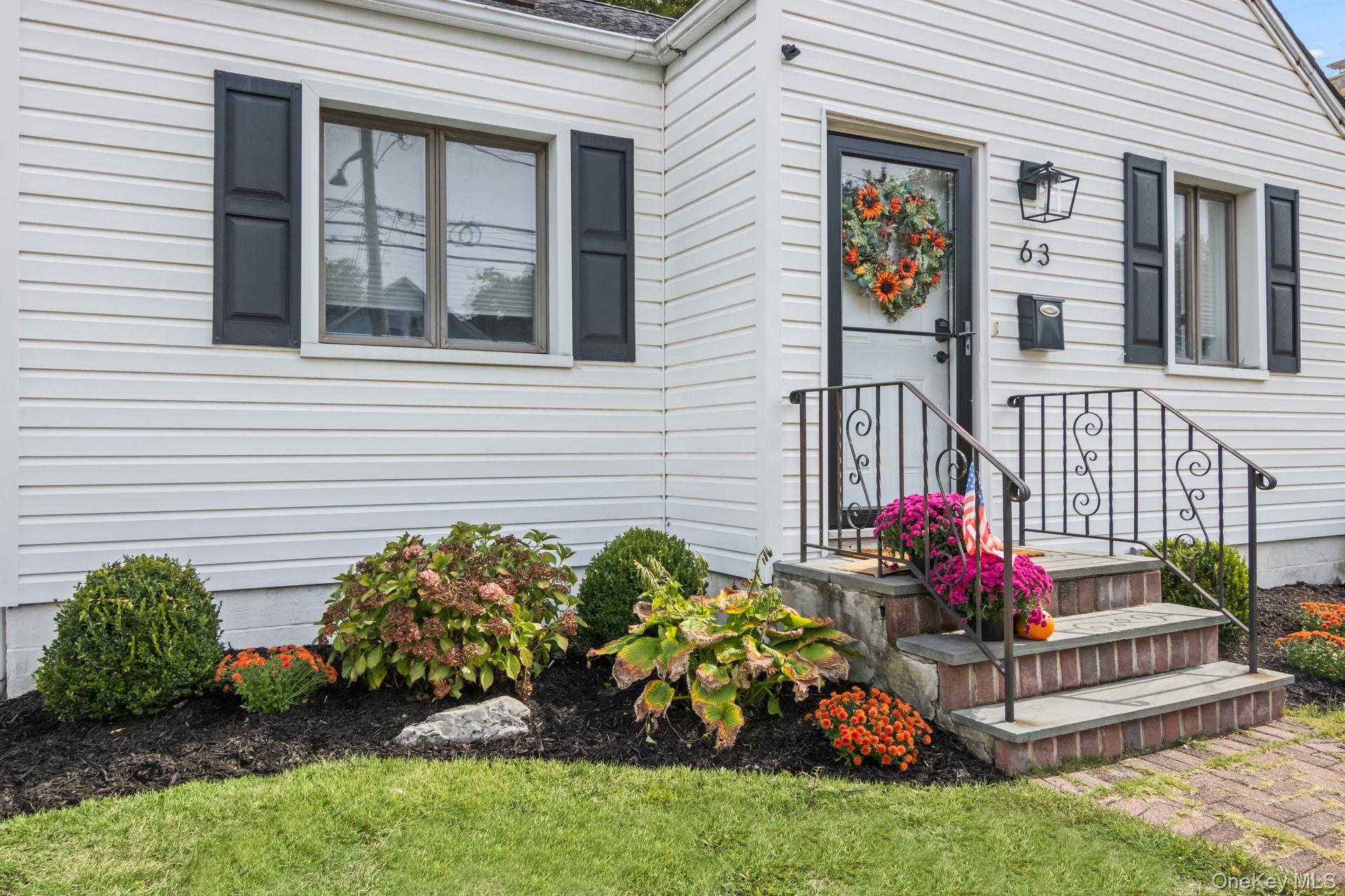 #5 photo, 63 Division Avenue, سوفولك Blue Point , NY 11715