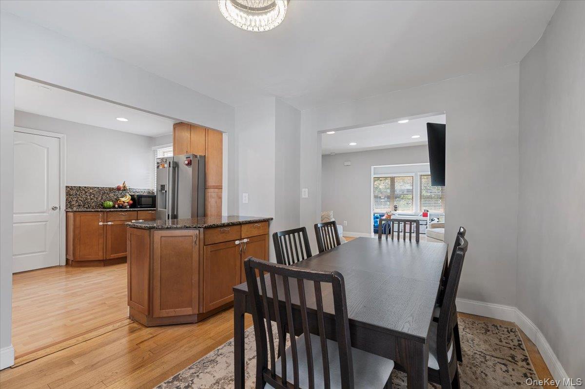 #12 photo, 33 Prospect Avenue, Lynbrook , NY 11563