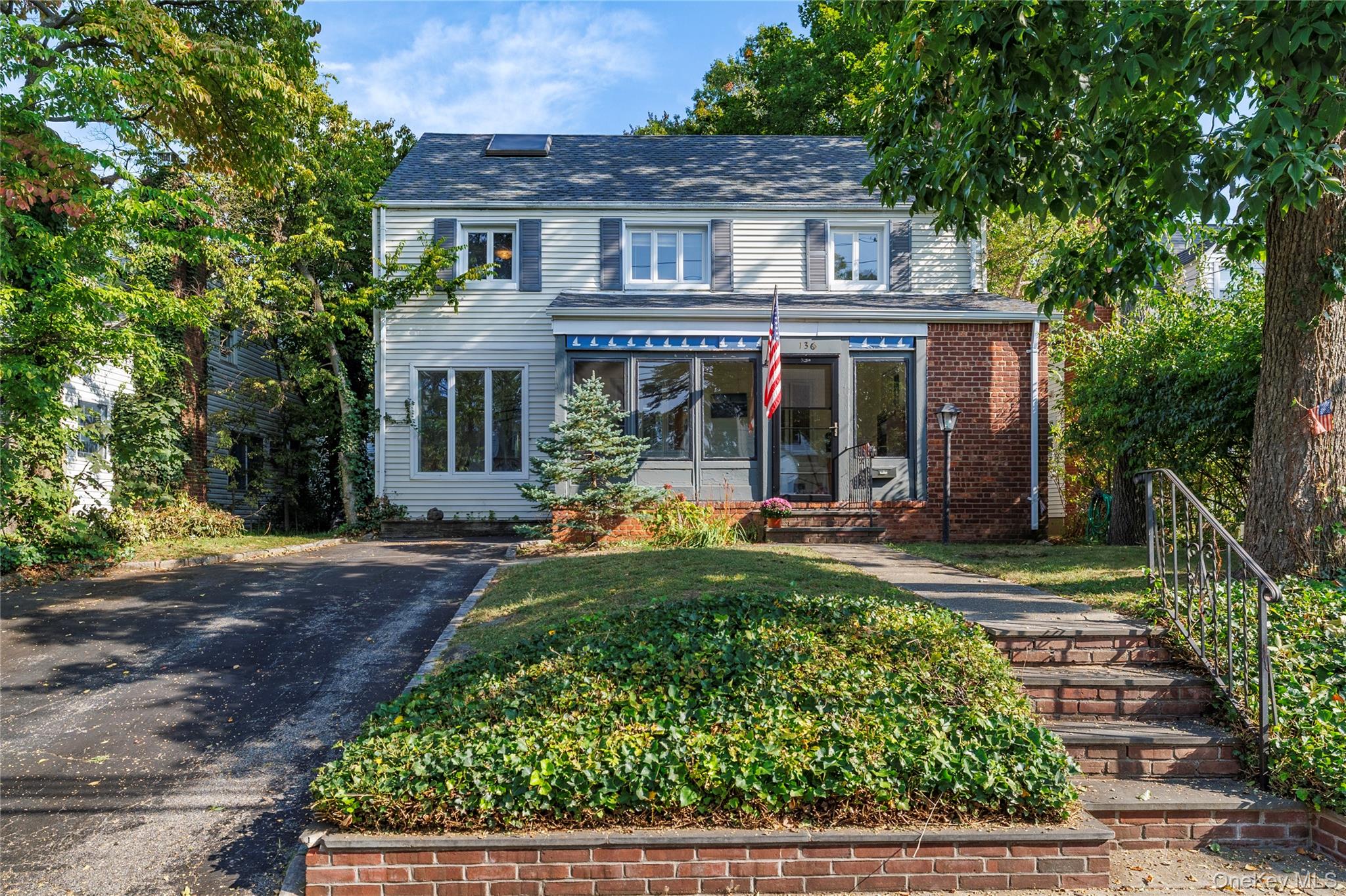 #1 photo, 136 Scarcliffe Drive, Malverne , NY 11565