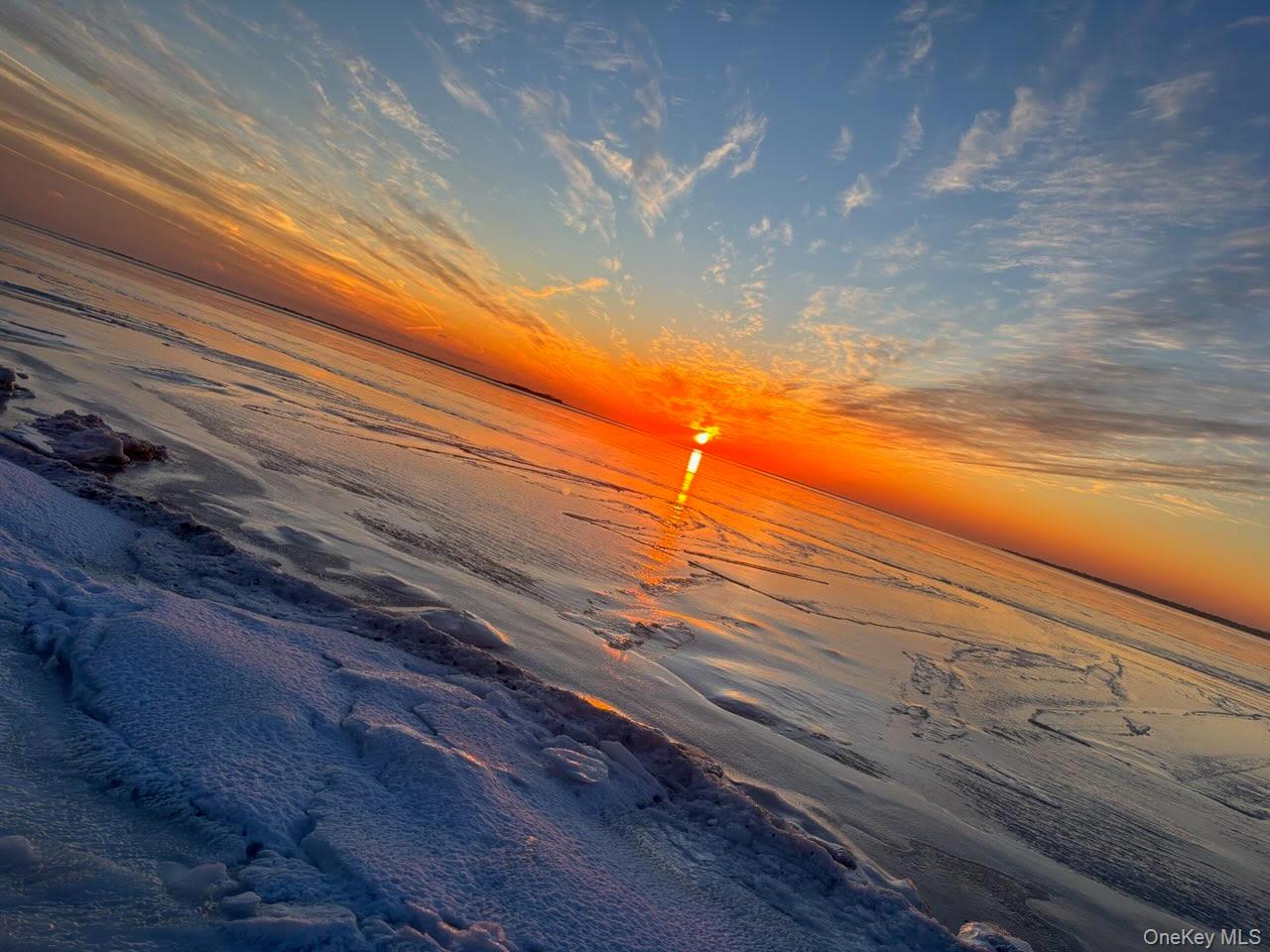 #1 photo, 82 Grandview Drive, سوفولك Shirley , NY 11967