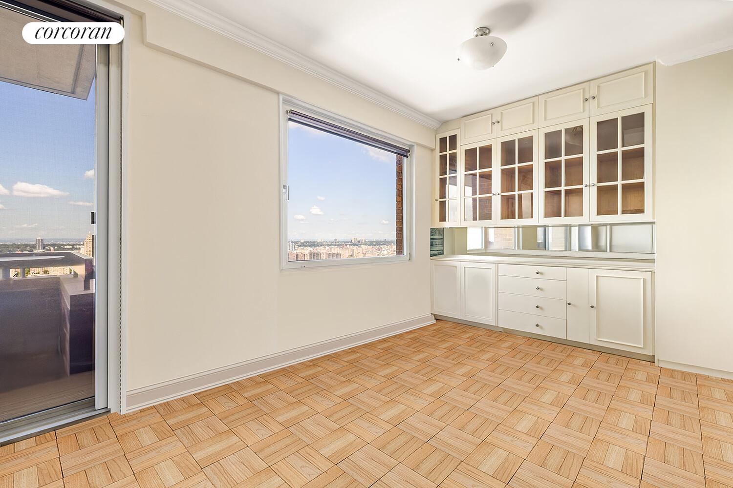 #7 photo, New York City, Carnegie Hill , NY 10128