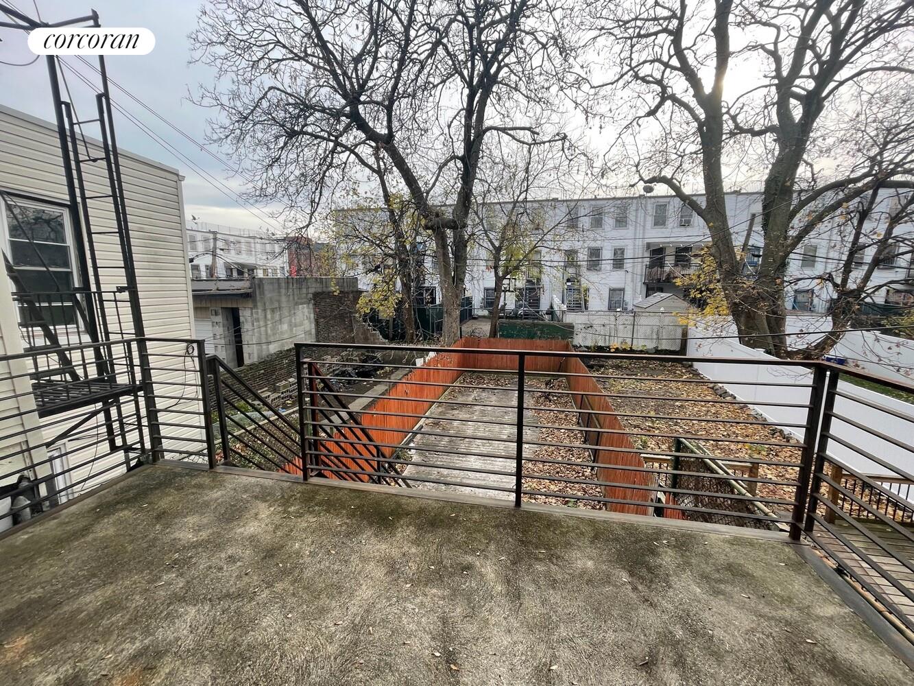 #10 photo, Brooklyn, Crown Heights , NY 11233