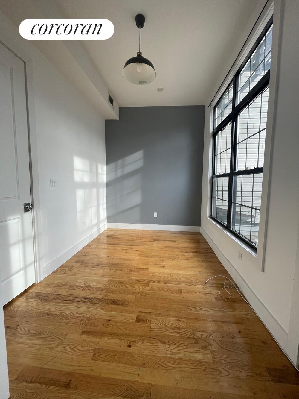 #7 photo, Brooklyn, Crown Heights , NY 11233