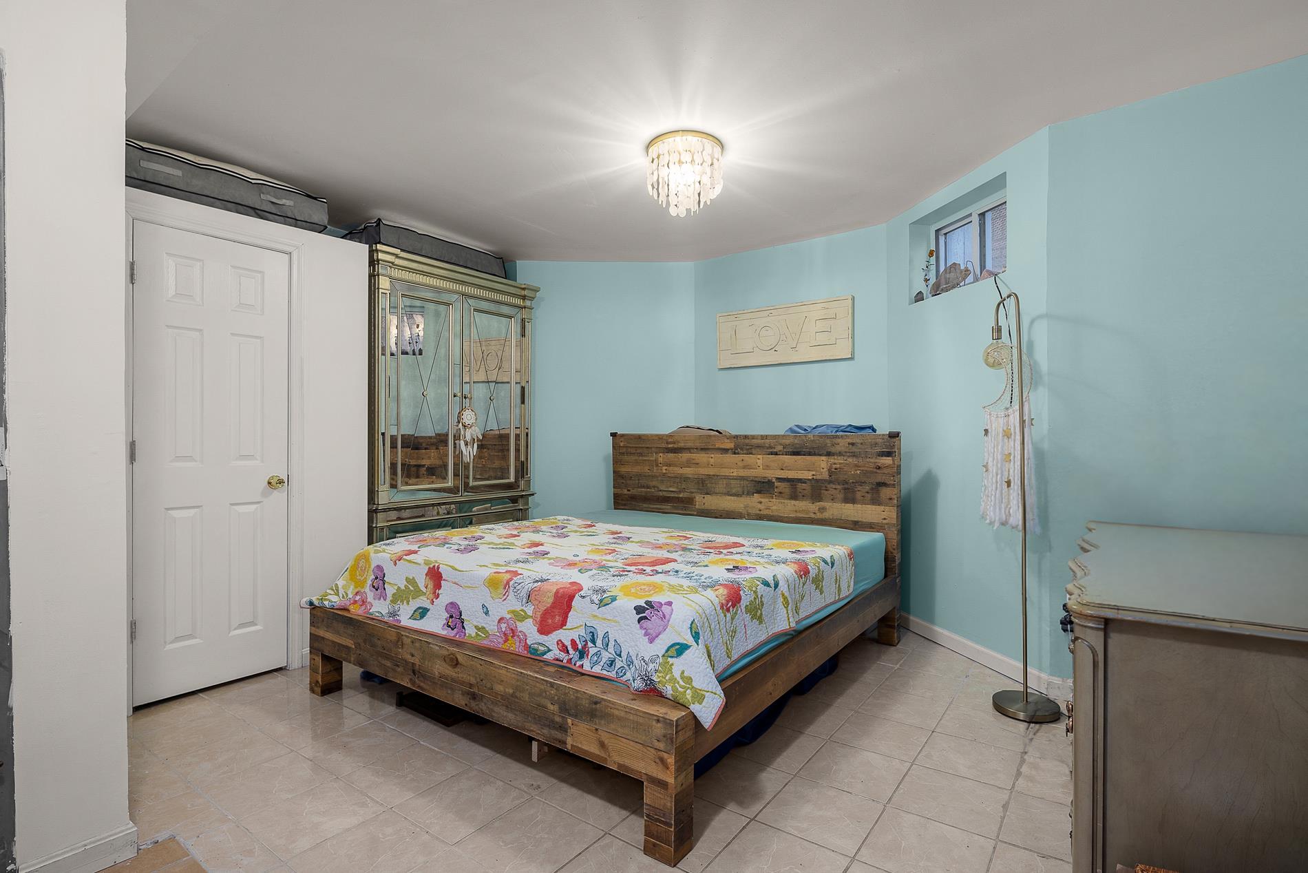 #7 photo, 133 Sunnyside Avenue, ブルックリン区 Cypress Hills , NY 11207