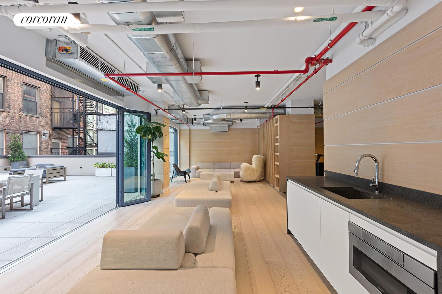 #16 photo, 128 W 23RD Street, Chelsea , NY 10011