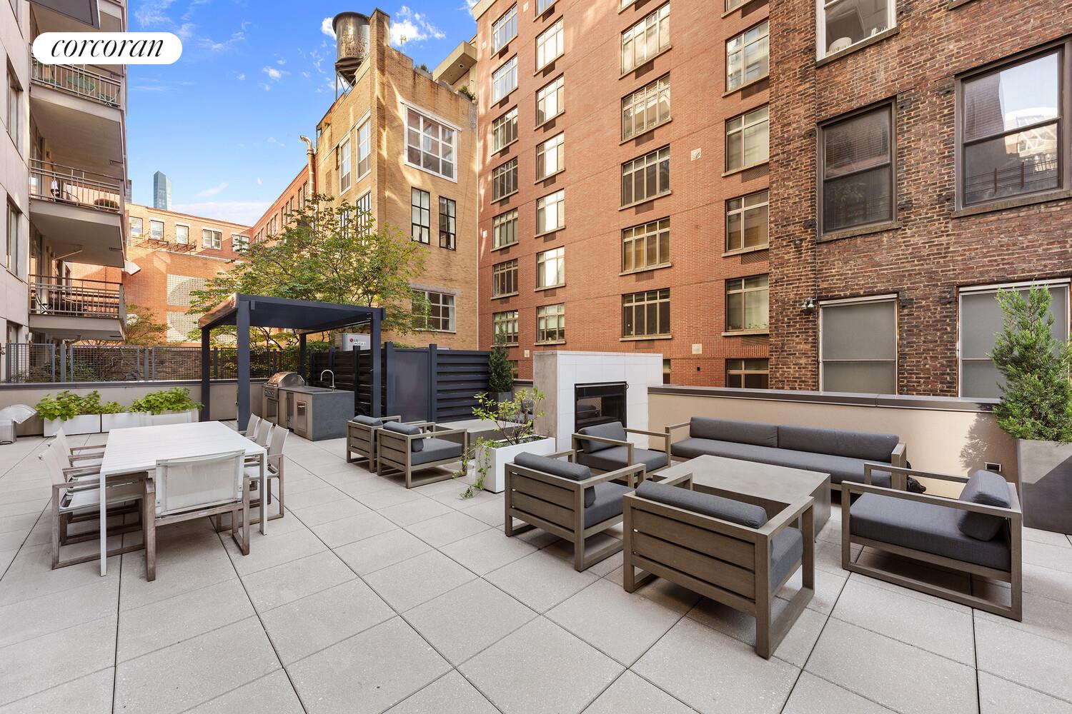 #17 photo, 128 W 23RD Street, Chelsea , NY 10011