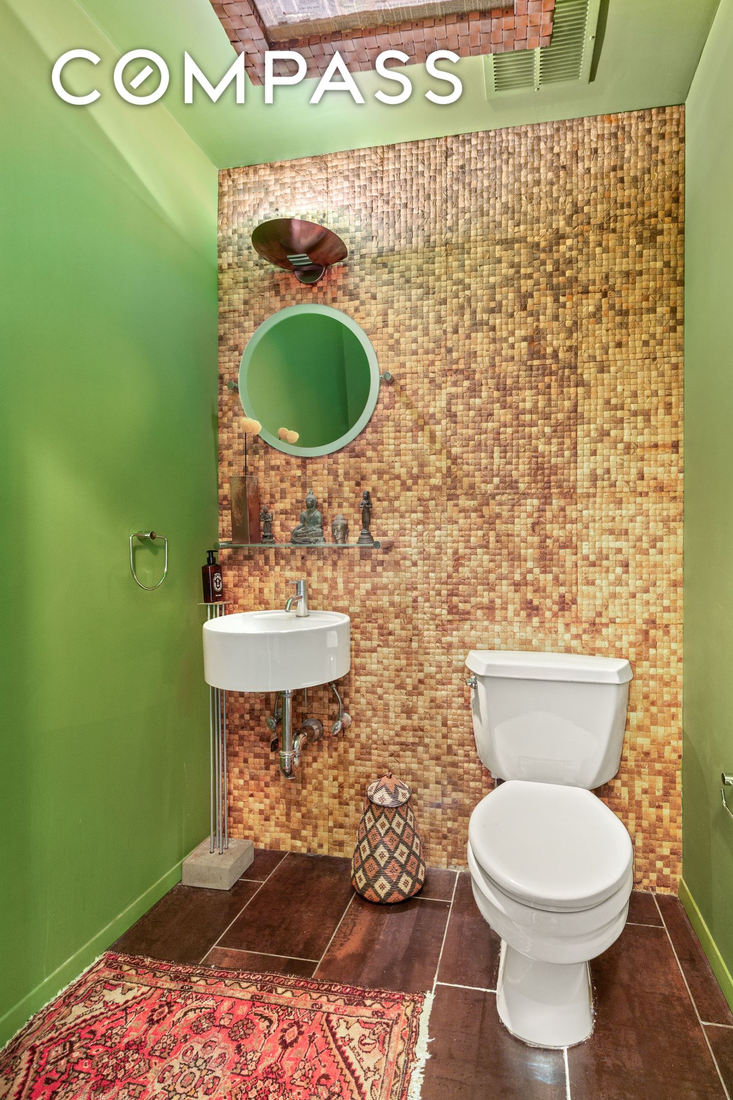 #11 photo, 529 W 42nd Street, マンハッタン Hell's Kitchen , NY 10036