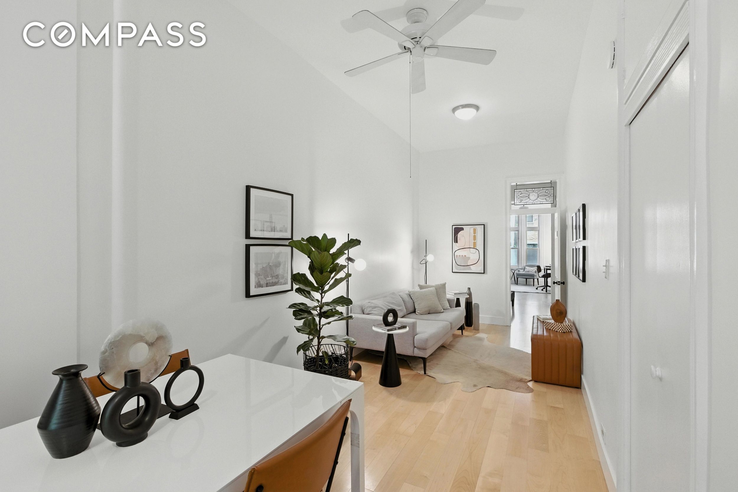 #1 photo, 152 N 9th Street, ब्रुकलीन Williamsburg , NY 11249