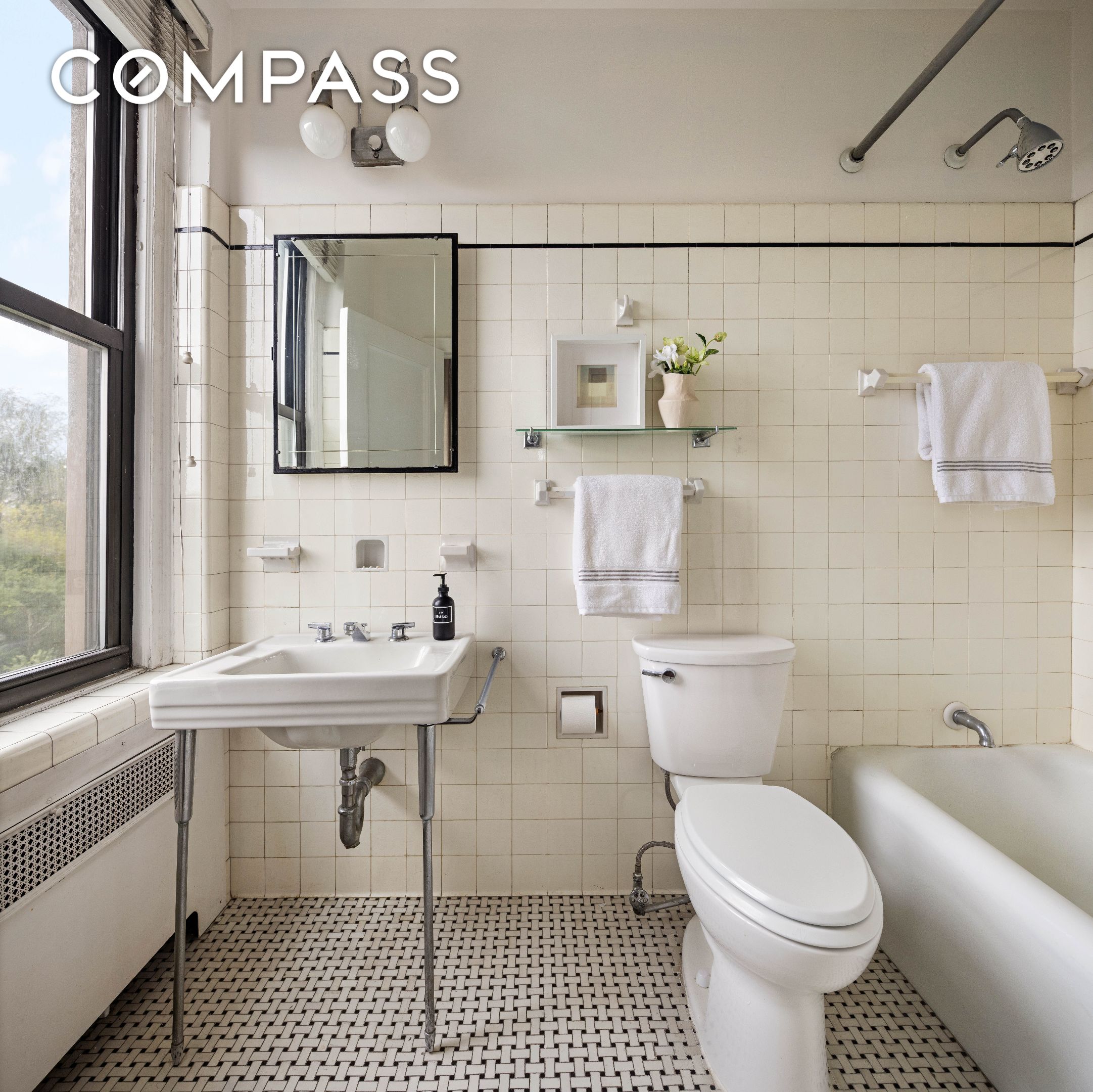 #12 photo, 130 E End Avenue, Upper East Side , NY 10028